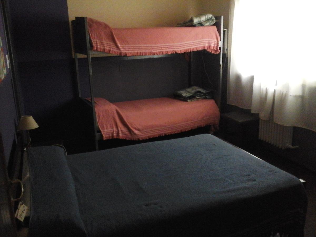 מנדוזה Hostel Malbec Plaza מראה חיצוני תמונה